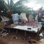 PARAH - Beginilah kondisi rumah warga di Desa Handilbirayang Bawah yang diterjang angin kencang, Rabu (29_4) sore..